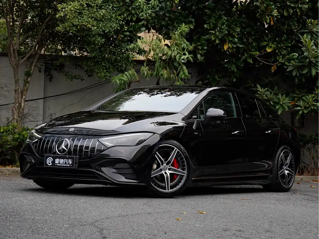 Mercedes-Benz EQE AMG 2024