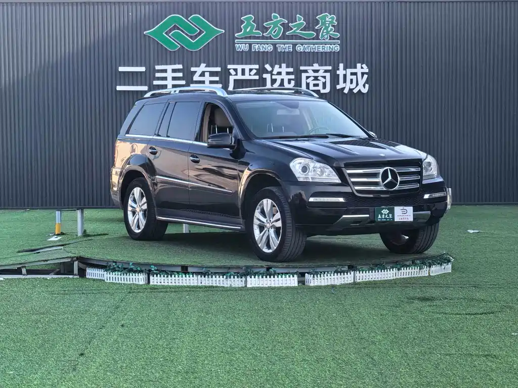 Mercedes-Benz GL-Class 2011