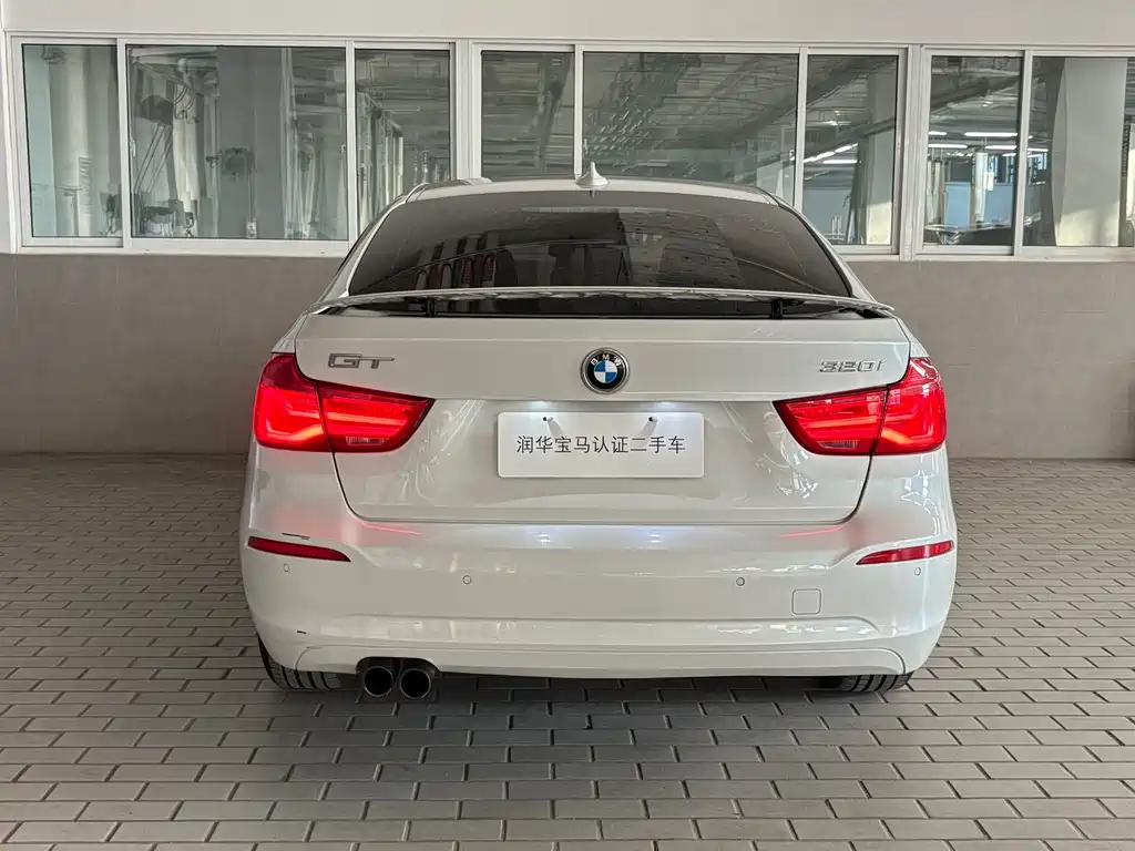 BMW 3 Series GT 2017 — фото 14