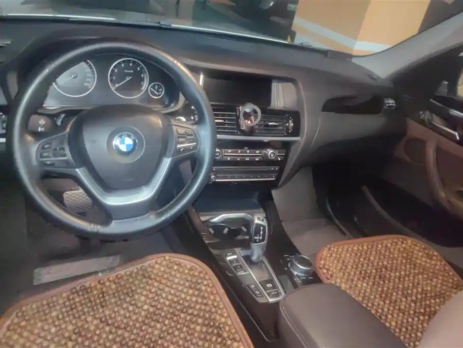 BMW X3 2016 — фото 12
