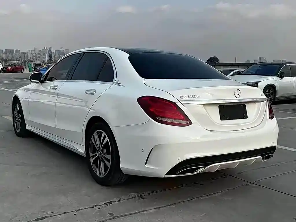 Mercedes-Benz C-Class 2018 — фото 5