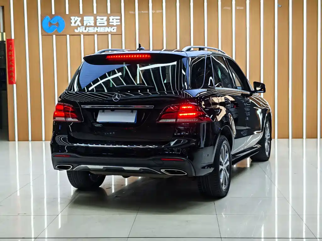 Mercedes-Benz GLE 2017