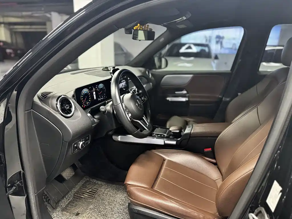 Mercedes-Benz GLB 2021 — фото 10