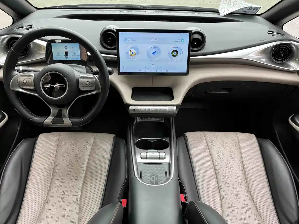 BYD Dolphin 2023 — фото 12
