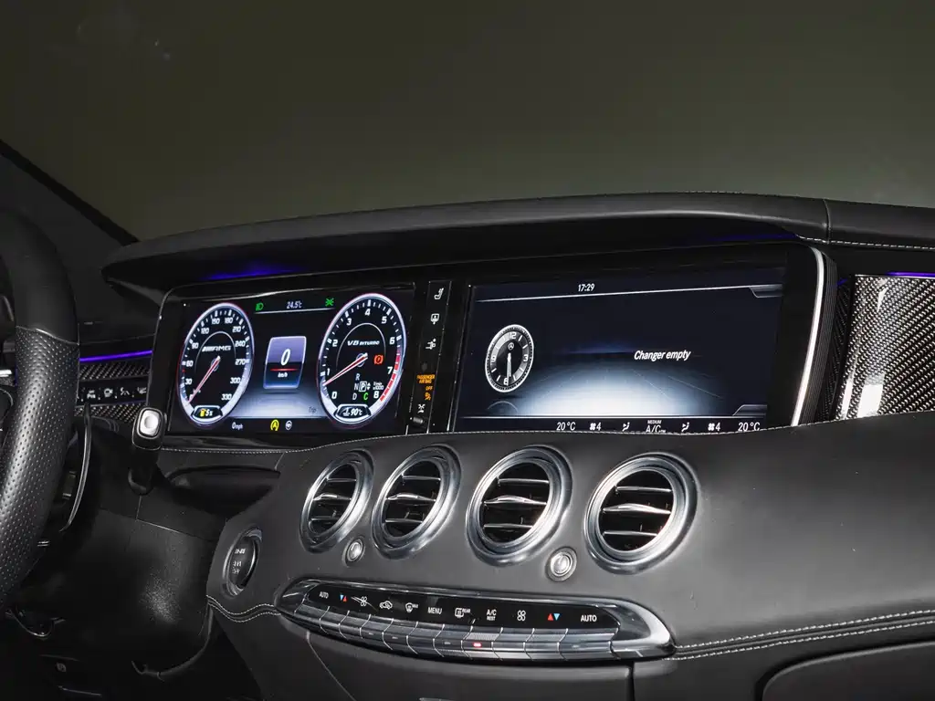 Mercedes-Benz S-Class AMG 2015 — фото 15