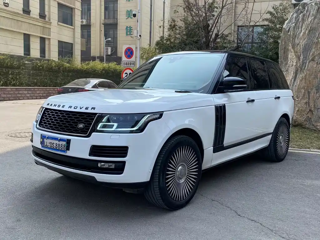 Land Rover Range Rover 2018 — фото 2