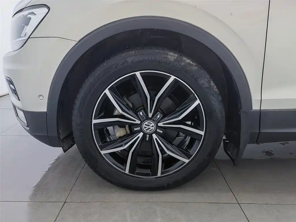 Volkswagen Tiguan L 2019 — фото 17