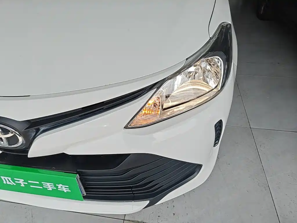 Toyota Vios 2017 — фото 24
