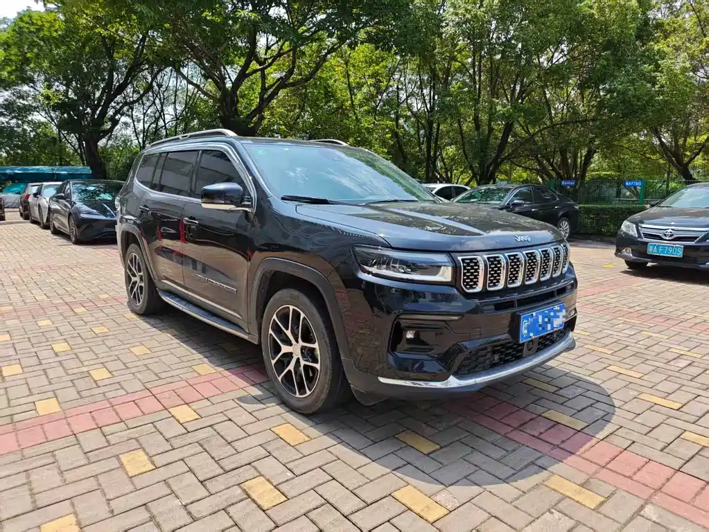 Jeep Grand Commander 2022 — фото 8