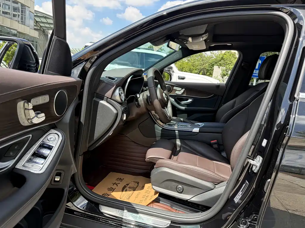 Mercedes-Benz GLC 2020