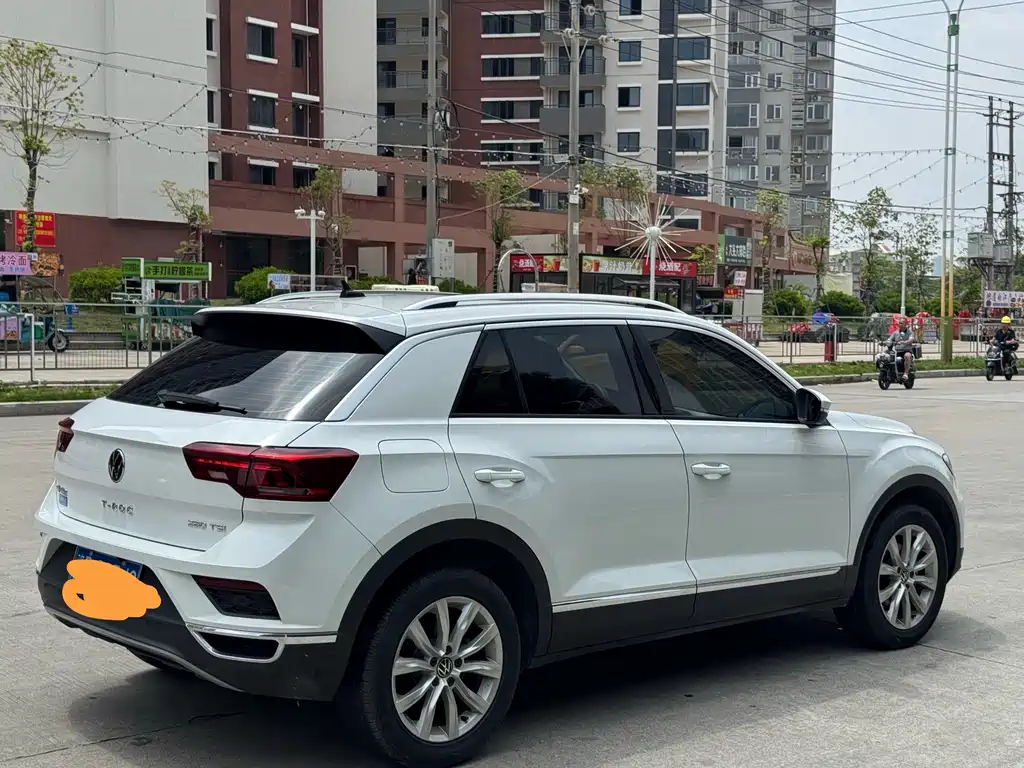 Volkswagen T-Roc 2021