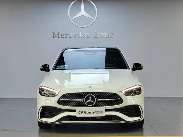 Mercedes-Benz C-Class 2024