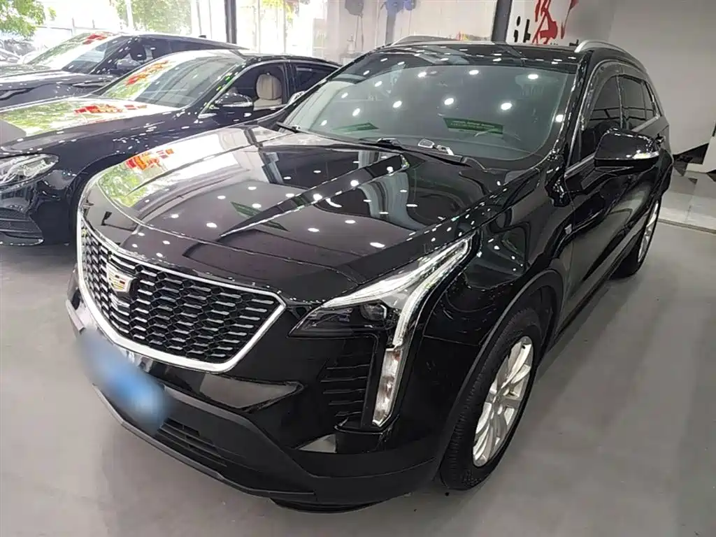 Cadillac XT4 2020 — фото 2