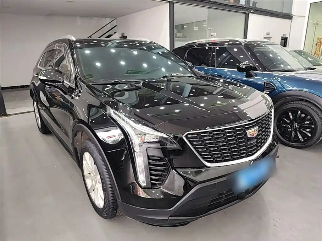 Cadillac XT4 2020 — фото 4