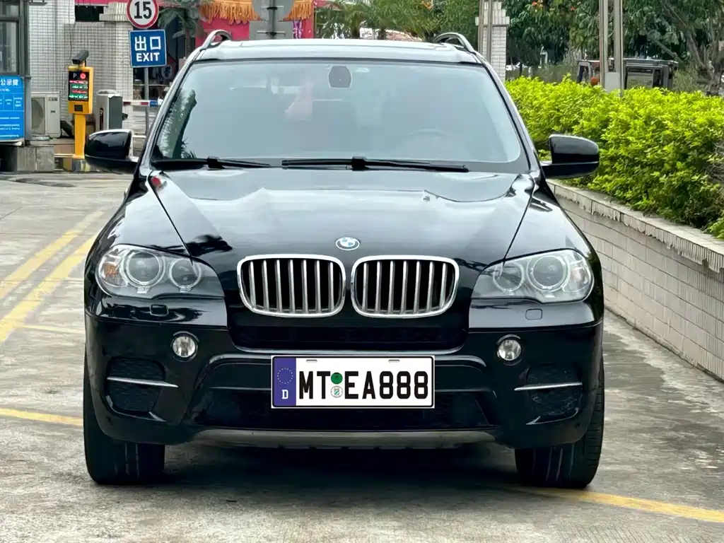 BMW X5 2012 — фото 2