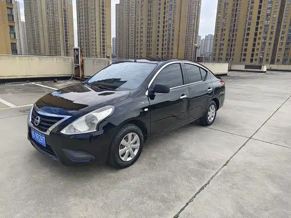 Nissan Sunny 2016