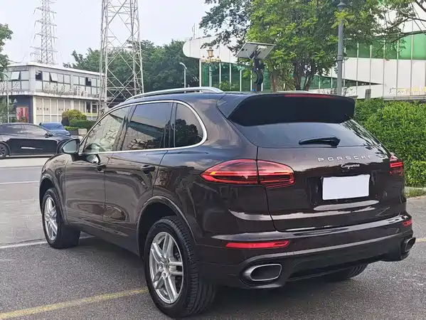 Porsche Cayenne 2016