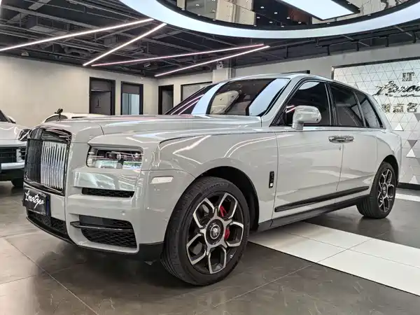 Rolls-Royce Cullinan 2021