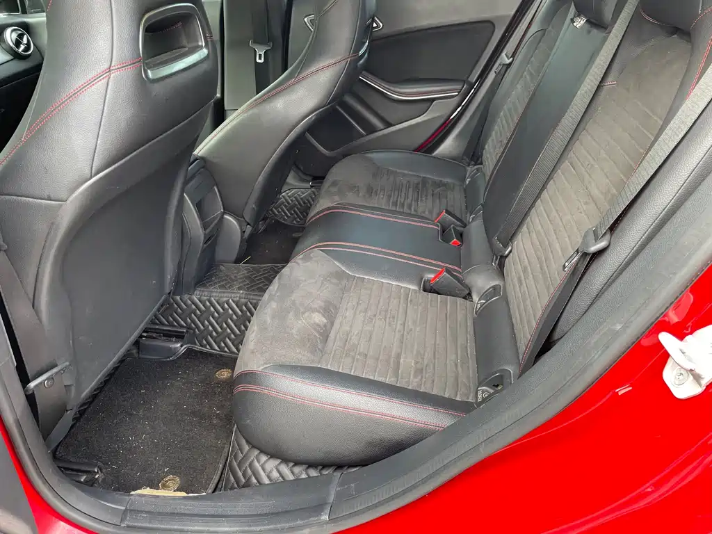 Mercedes-Benz CLA 2015 — фото 9