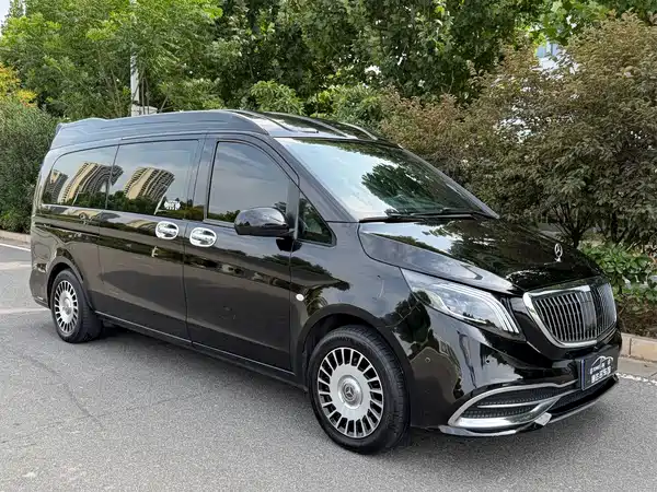 Mercedes-Benz Vito 2023