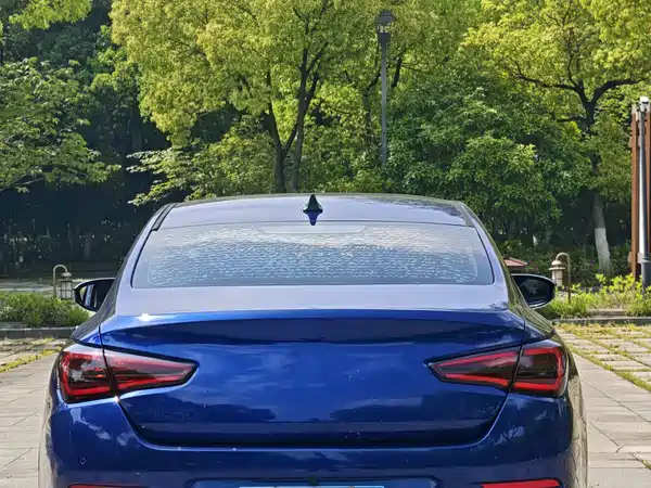 Hongqi H5 2019