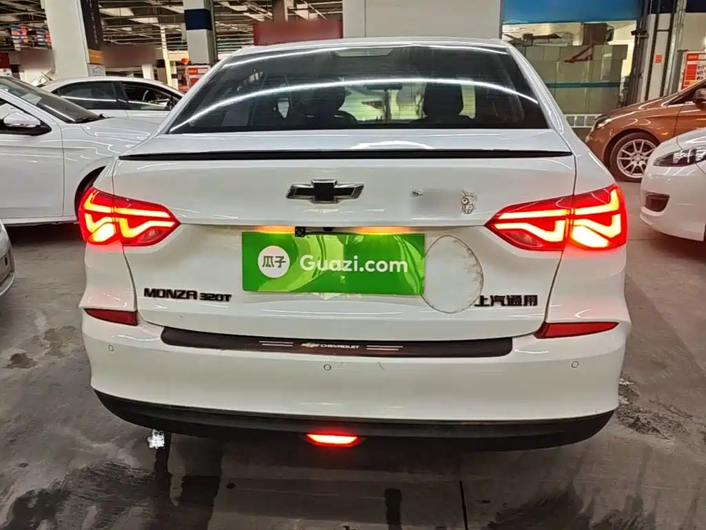 Chevrolet Cruze 2021