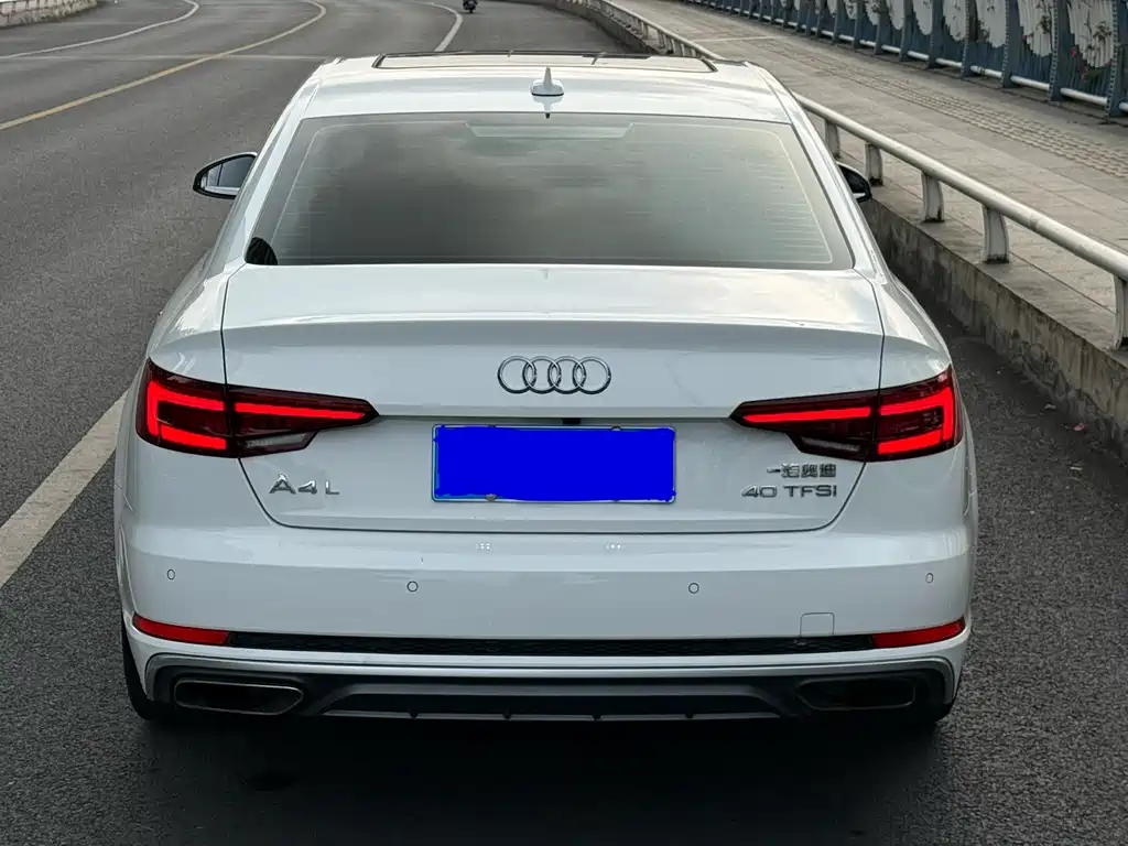 Audi A4L 2019 — фото 5