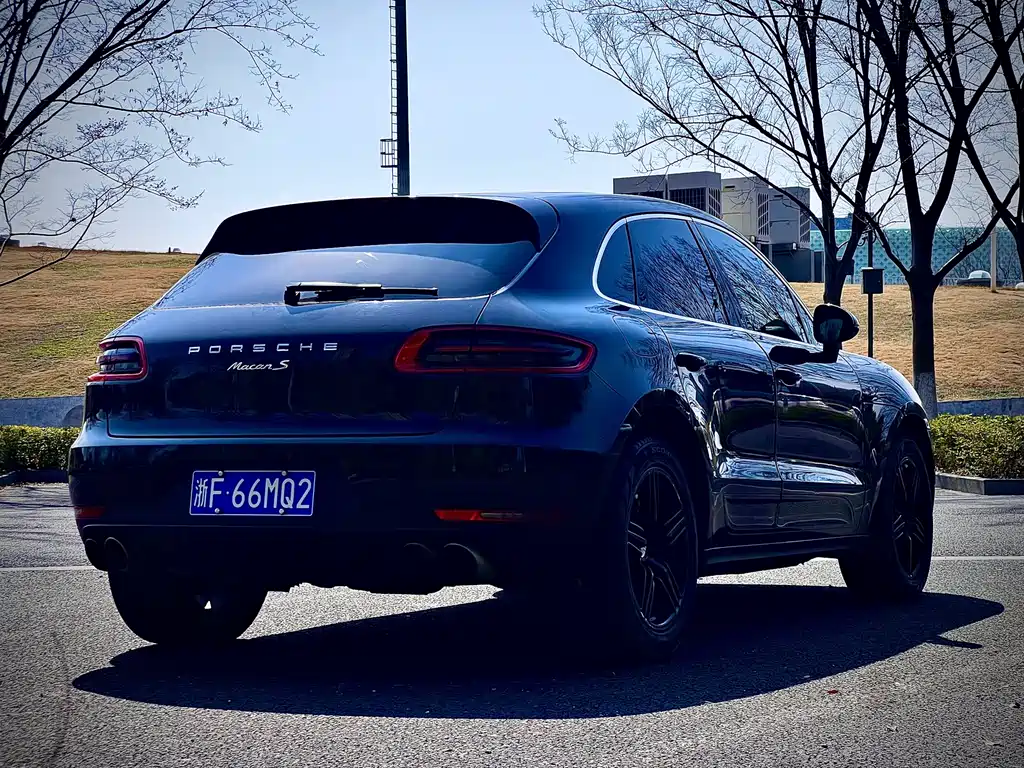 Porsche Macan 2016 — фото 4