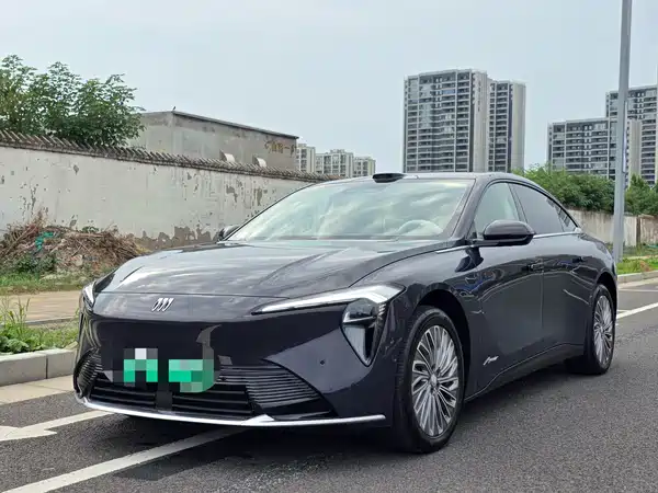 Buick Zhijing L7 2025