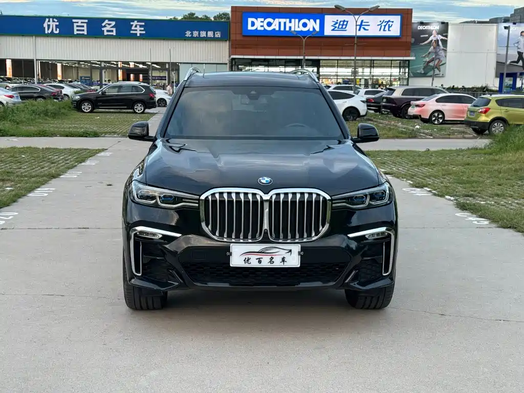 BMW X7 2022 — фото 2