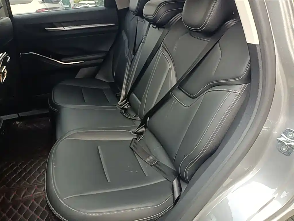 Haval H6 2023 — фото 17