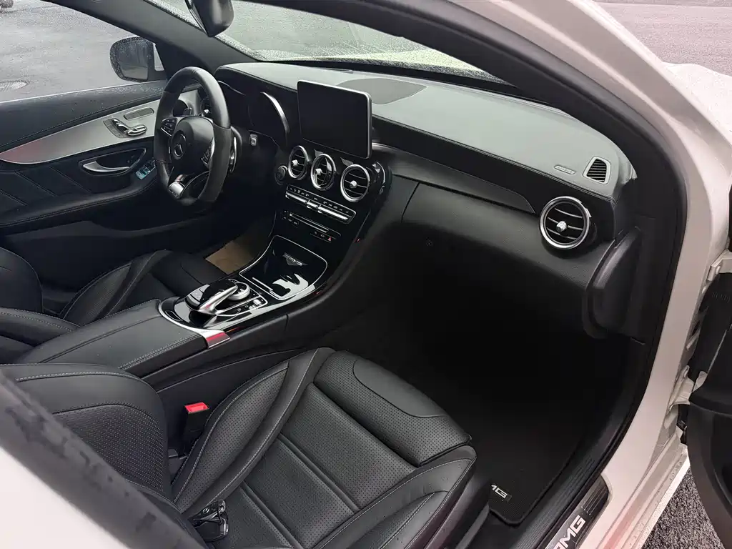 Mercedes-Benz C-Class AMG 2016 — фото 8