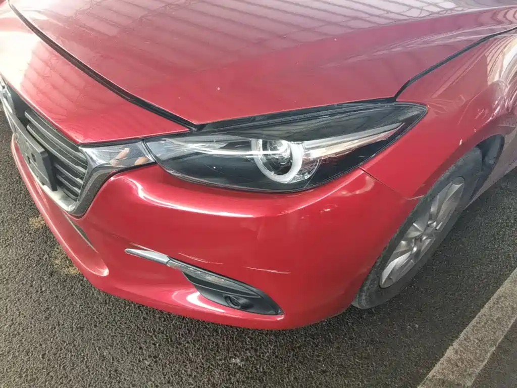 Mazda 3 Axela 2018 — фото 24