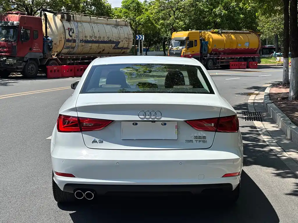 Audi A3 2015 — фото 27
