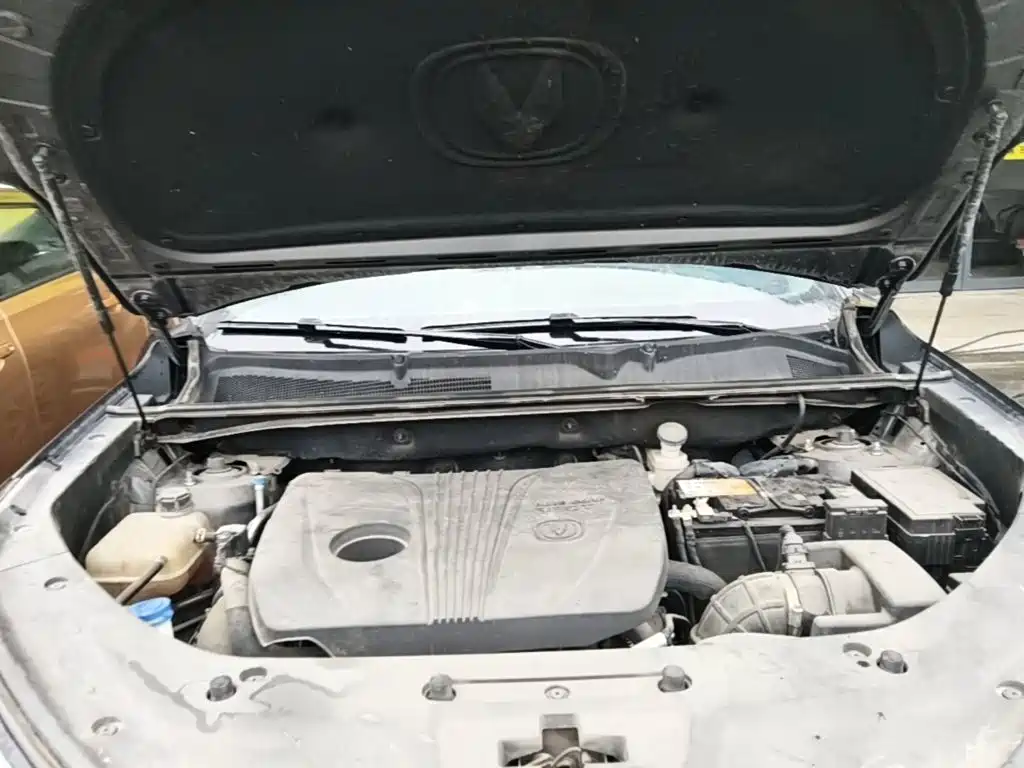 Changan CS75PLUS 2019 — фото 25