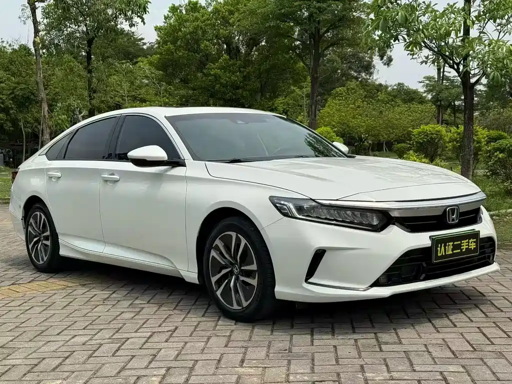 Honda Inspire 2022 — фото 3