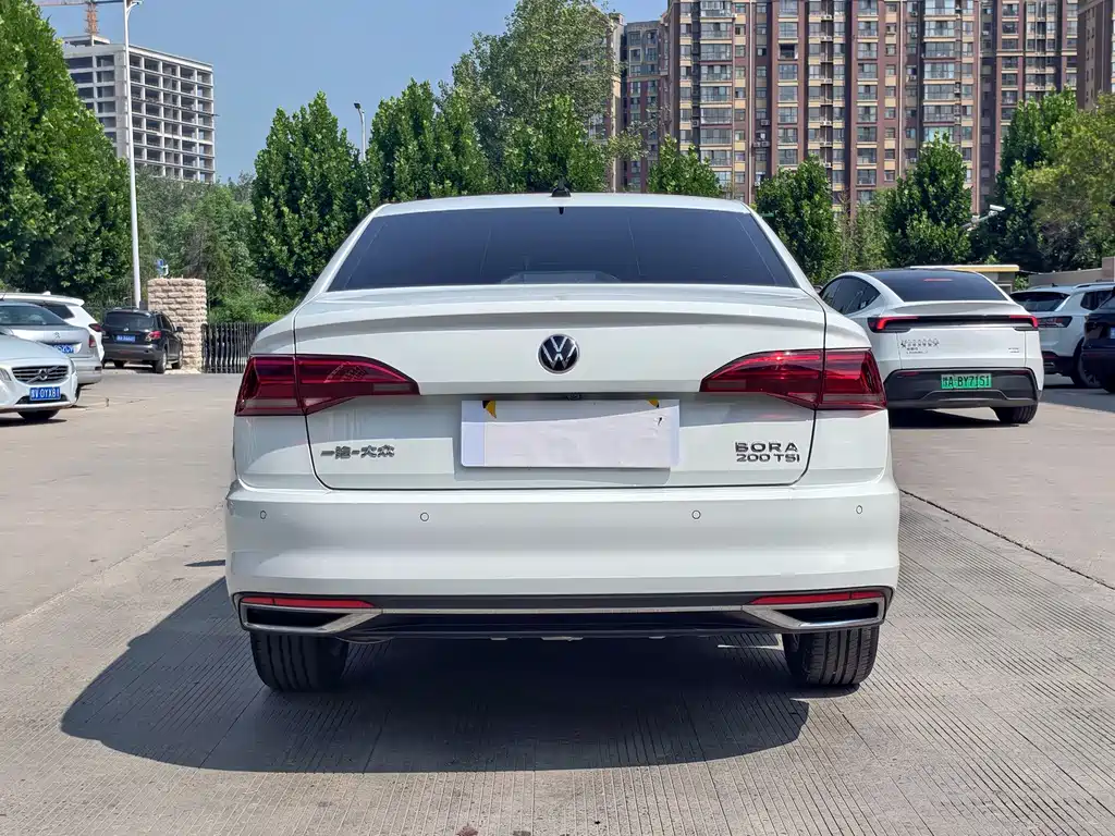 Volkswagen Bora 2023