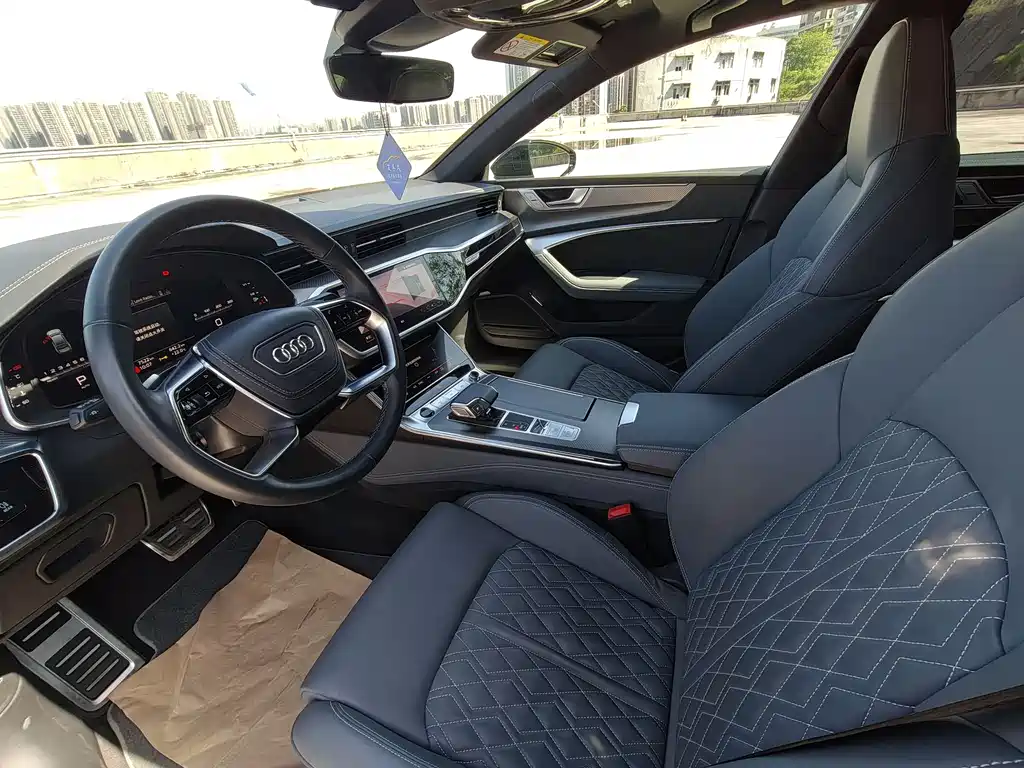 Audi A7L 2026 — фото 12