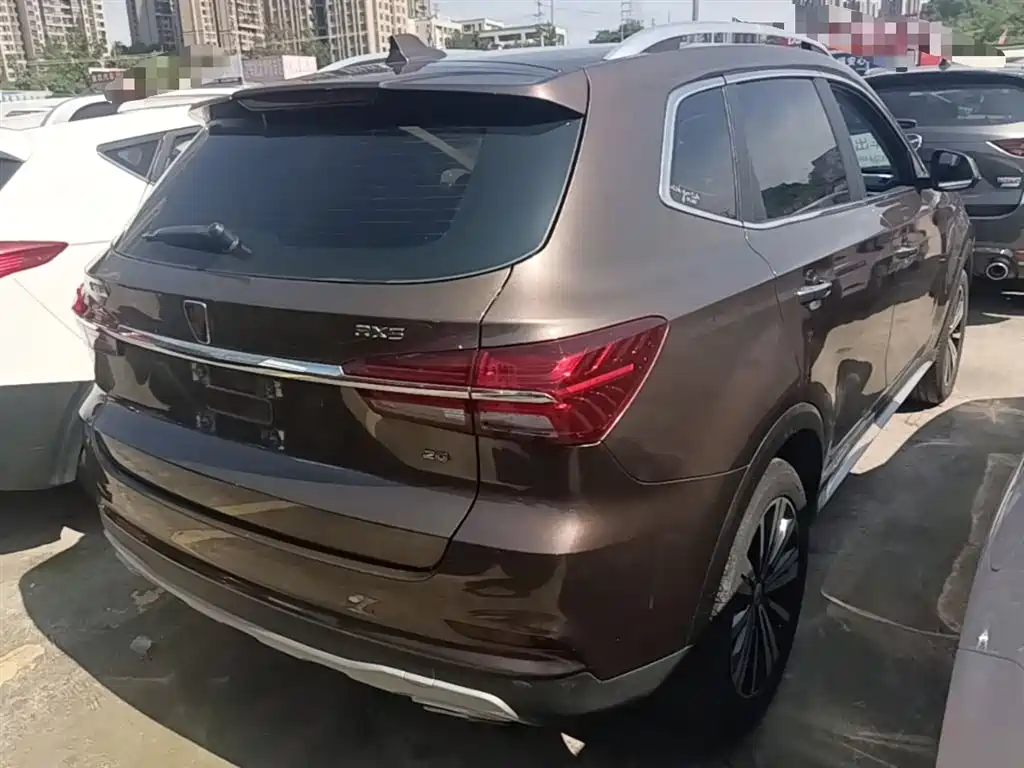 Roewe RX5 2018 — фото 7