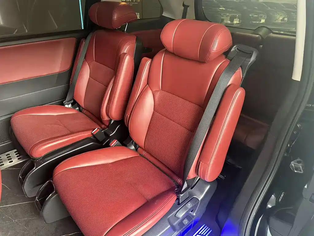 Honda Odyssey 2021 — фото 11