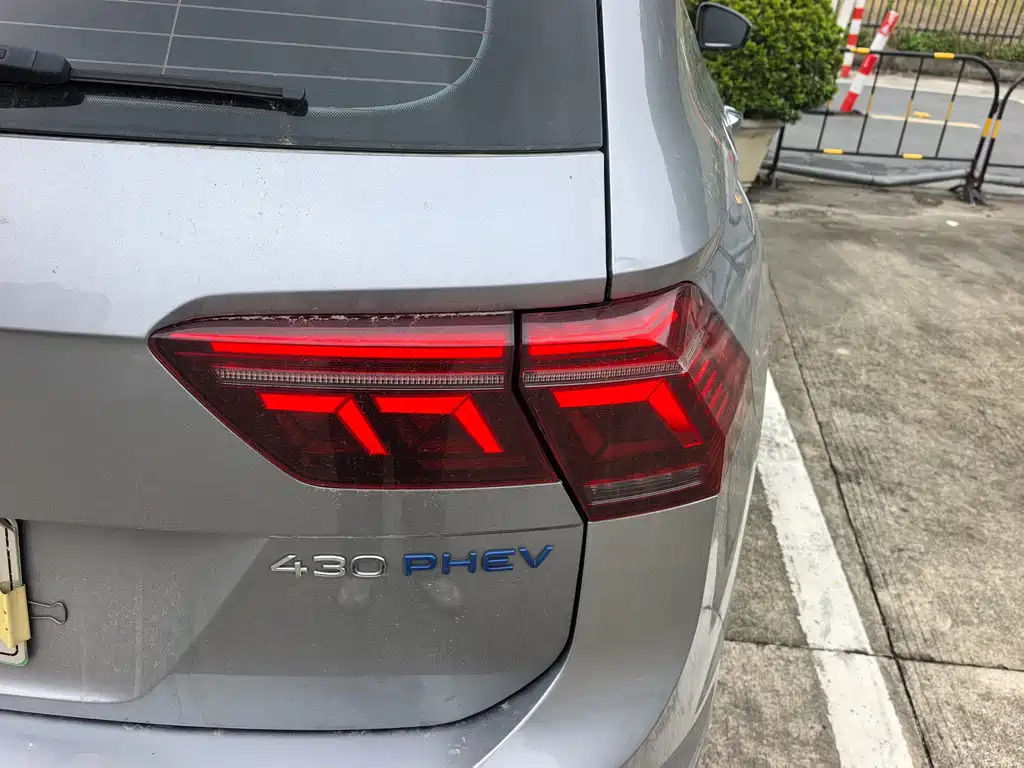 Volkswagen Tiguan L New Energy 2022 — фото 18