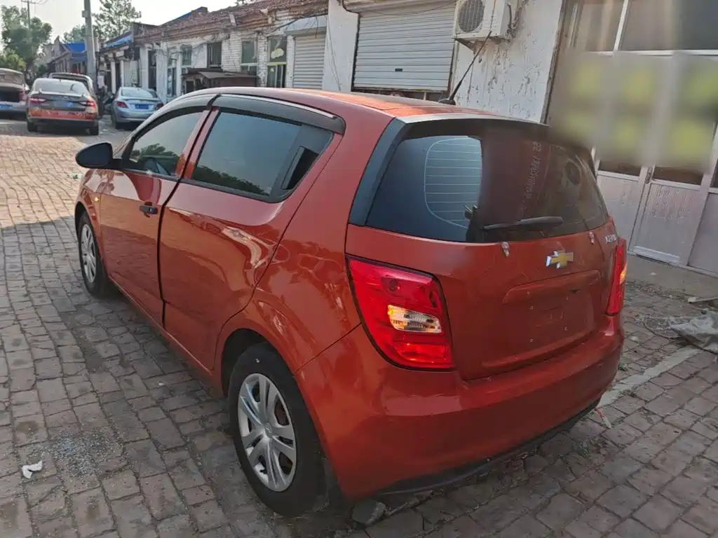 Chevrolet Aveo 2014 — фото 23