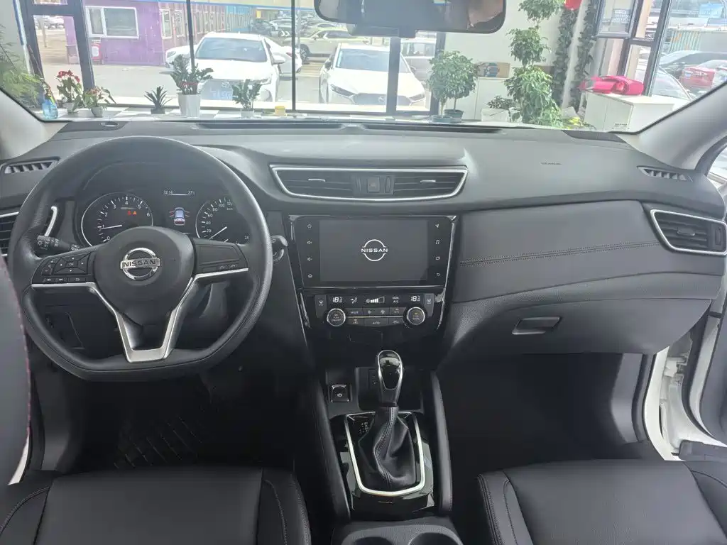 Nissan Qashqai 2022 — фото 16