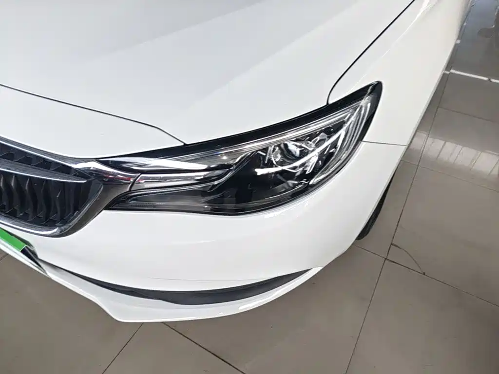 Buick Excelle 2023 — фото 24