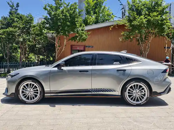 Changan UNI-V 2023