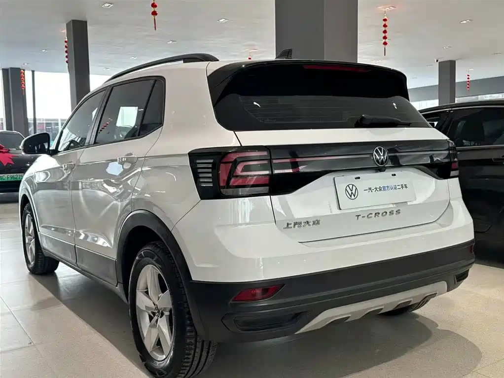 Volkswagen T-Cross 2023