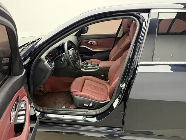 BMW 3 Series 2021