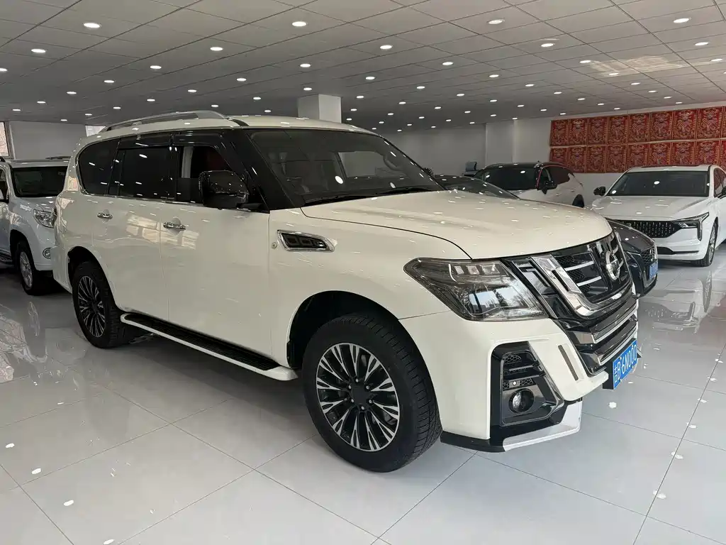 Nissan Patrol 2018 — фото 6