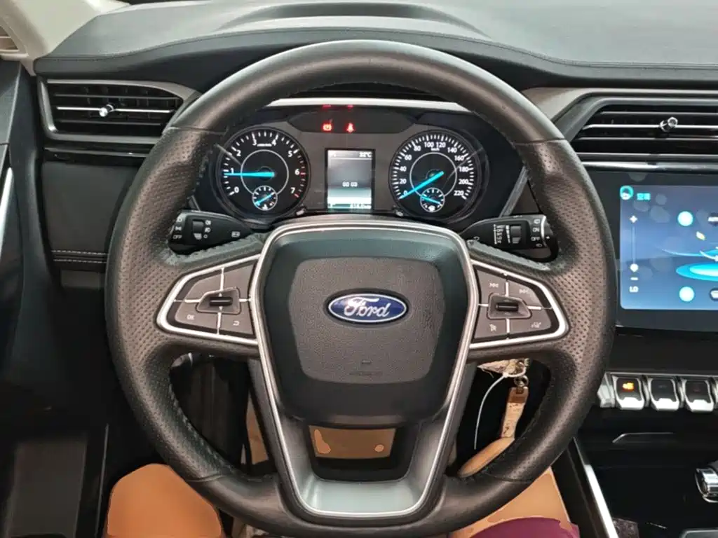 Ford Territory 2020 — фото 11
