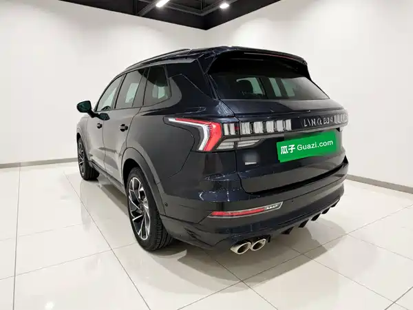 Lynk & Co 09 EM-P 2024